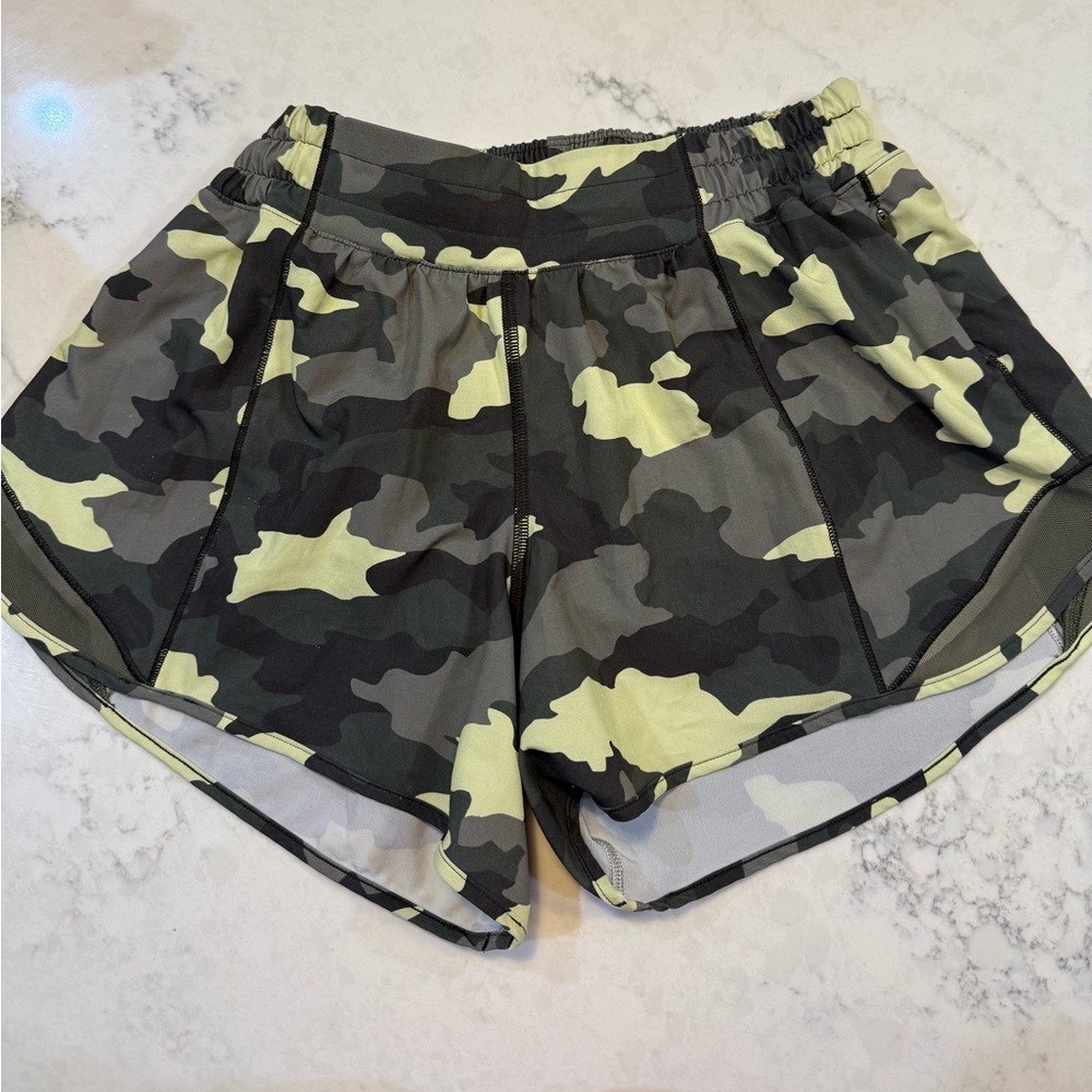 lululemon hotty hot Camouflage Athletic Shorts